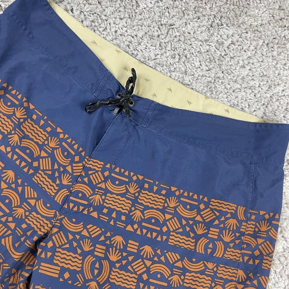 Patagonia Board Shorts Men's Size 40 Blue Orange Tribal Print Swimming Trunks